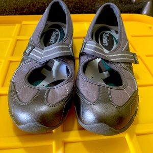 Shoes skechers